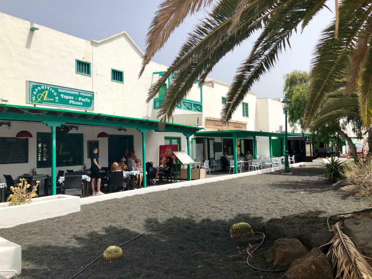 Los Charcos Costa Teguise Ngoại thất bức ảnh